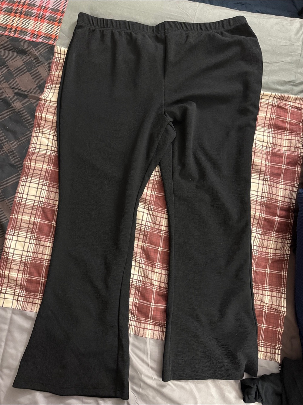 SHEIN Black Knit Flared Dress Pants
